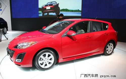MMazda3Ɏ
