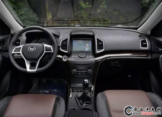 g֮x15f(wn)Ԫԃ(ni)Ʒ|(zh)SUV 